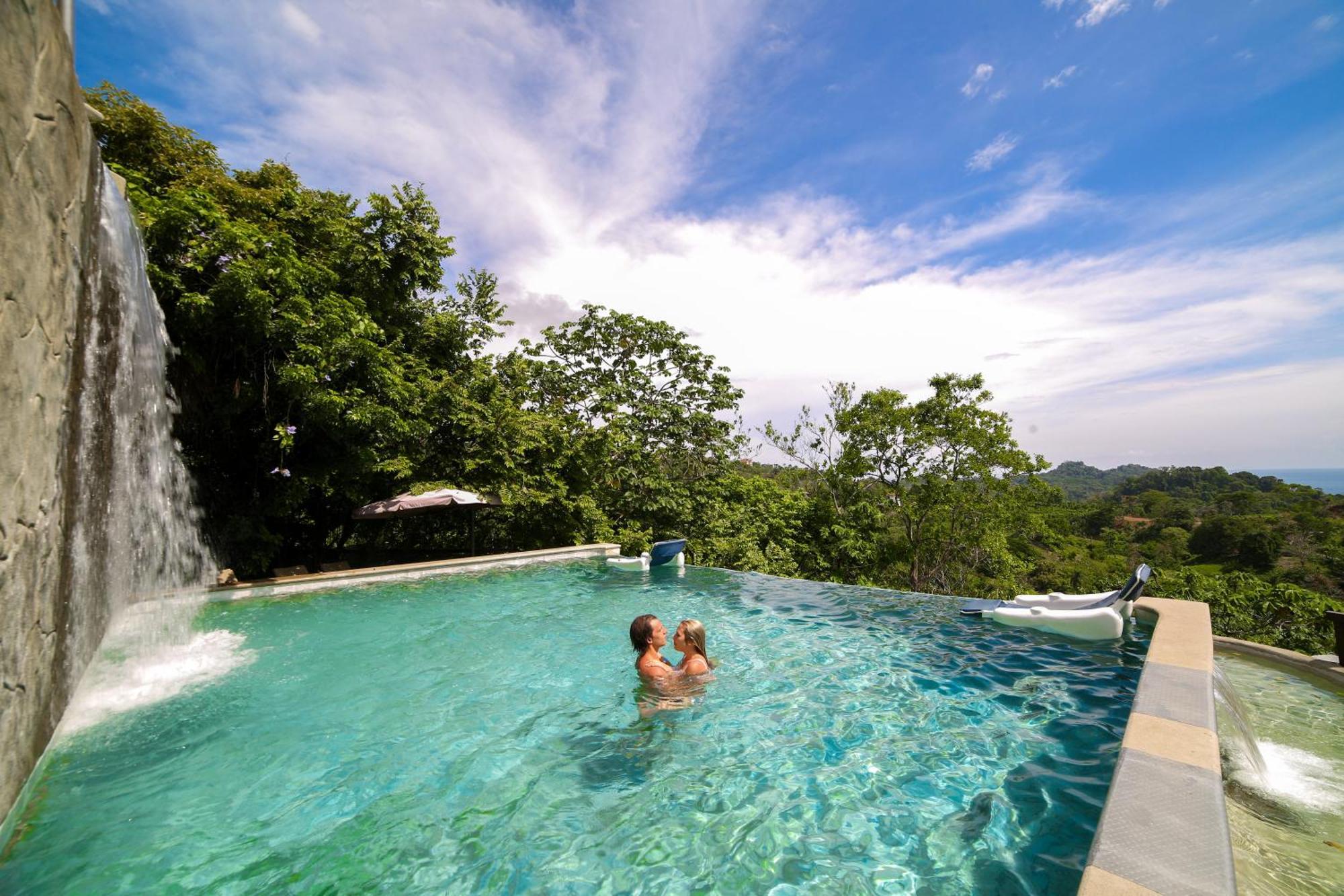 Gaia Collection Hotels Manuel Antonio Luaran gambar